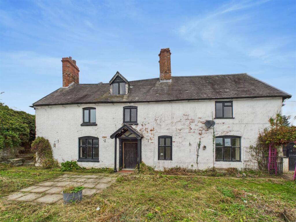 Main image of property: Pentrebeirdd, Guilsfield, Welshpool