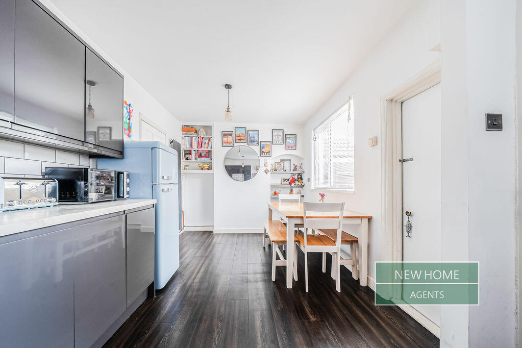 House in Ipswich, Rushmere - View 3