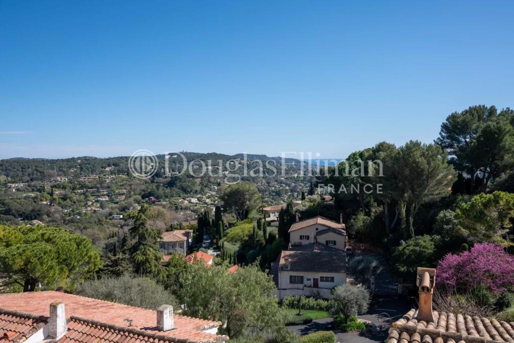 Main image of property: Provence-Alps-Cote d`Azur, Alpes-Maritimes, Mougins