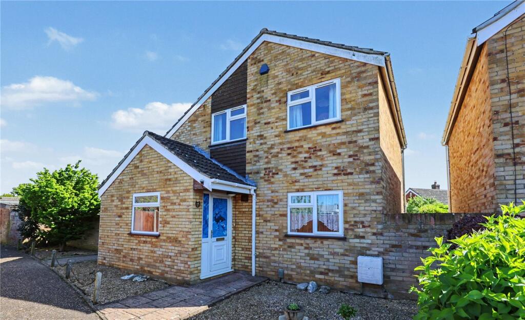 4-bed detached on Norman Drive, Old Catton, Norwich, Norfolk, NR6, £350,000