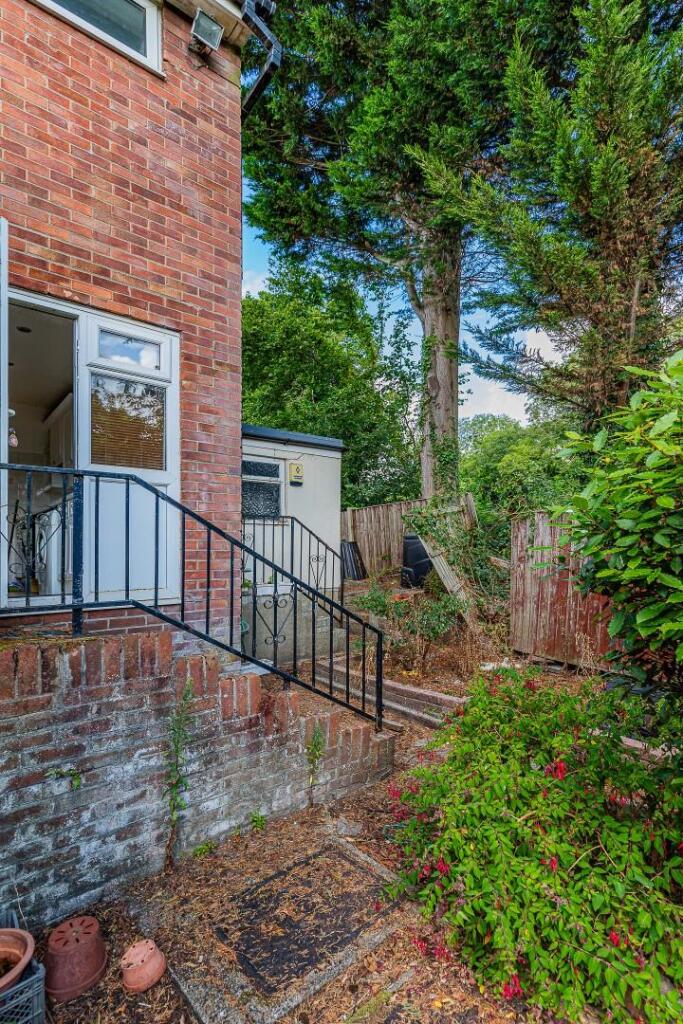 House in Penarth, Vale of Glamorgan - View 4