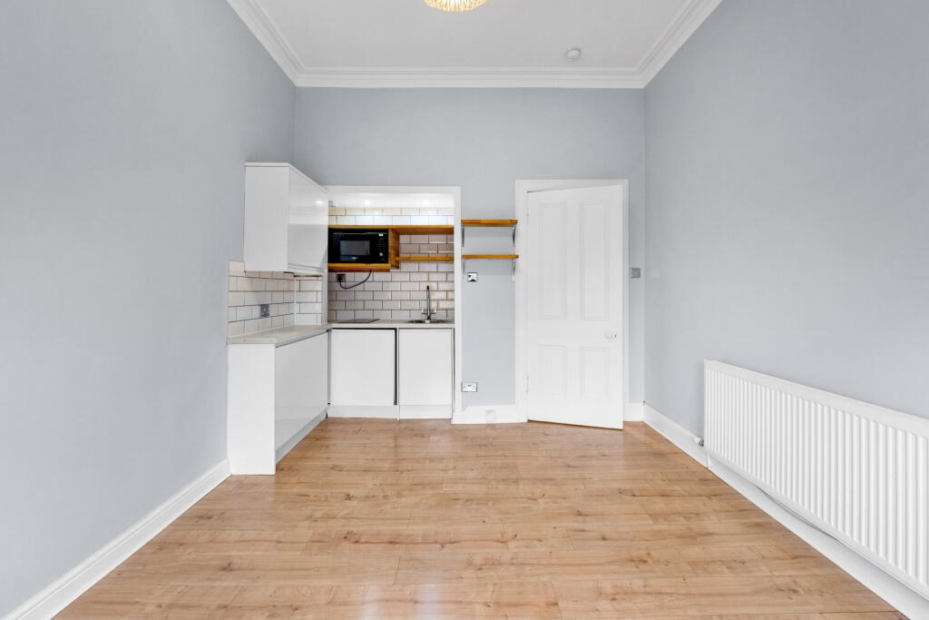 38 New Kirk Road, Bearsden, G61 3SL photo 4