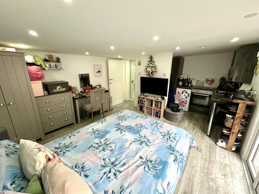 Additional image 25 of Gainsborough Way, Yeovil, BA21