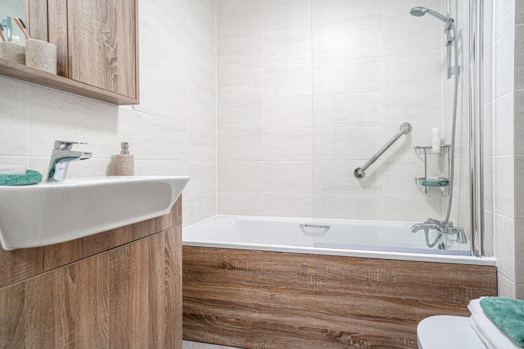 Additional image 10 of Apartment 30, Bower Lodge, Shirley