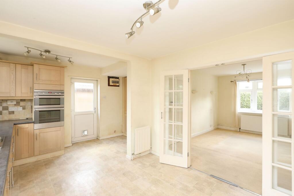 House in Chesterfield, Brimington Common, Brimington - View 5