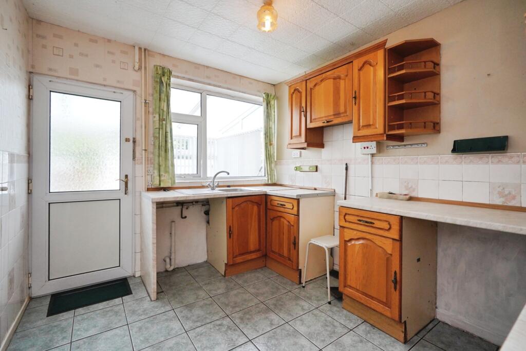 House in North West Leicestershire, Leicestershire - More