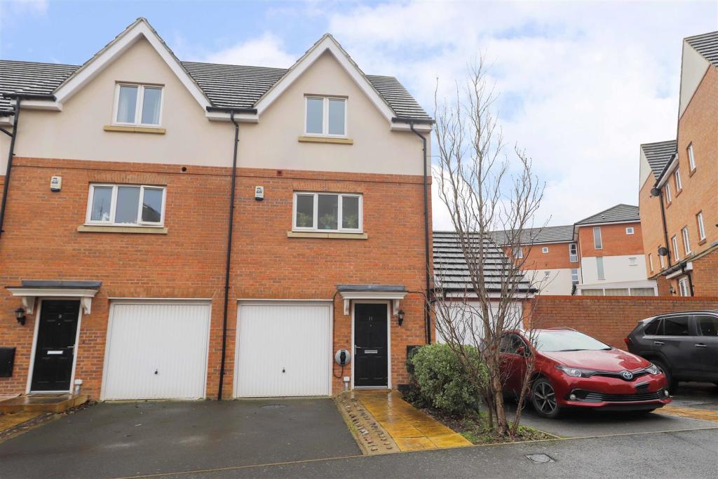 Main image of property: Worrall Lane, Uxbridge, UB8 1GQ