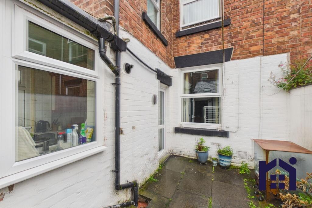 House in Chorley - View 4