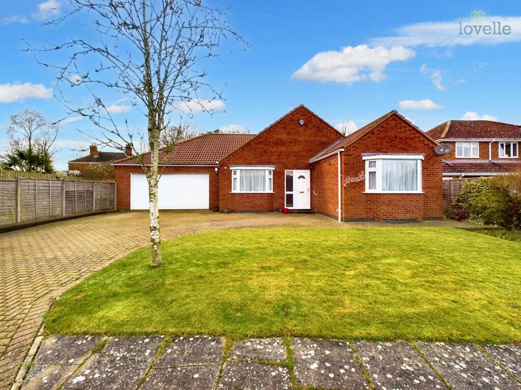 3-bed detached on Lammas Leas Road, Market Rasen, LN8, £305,000
