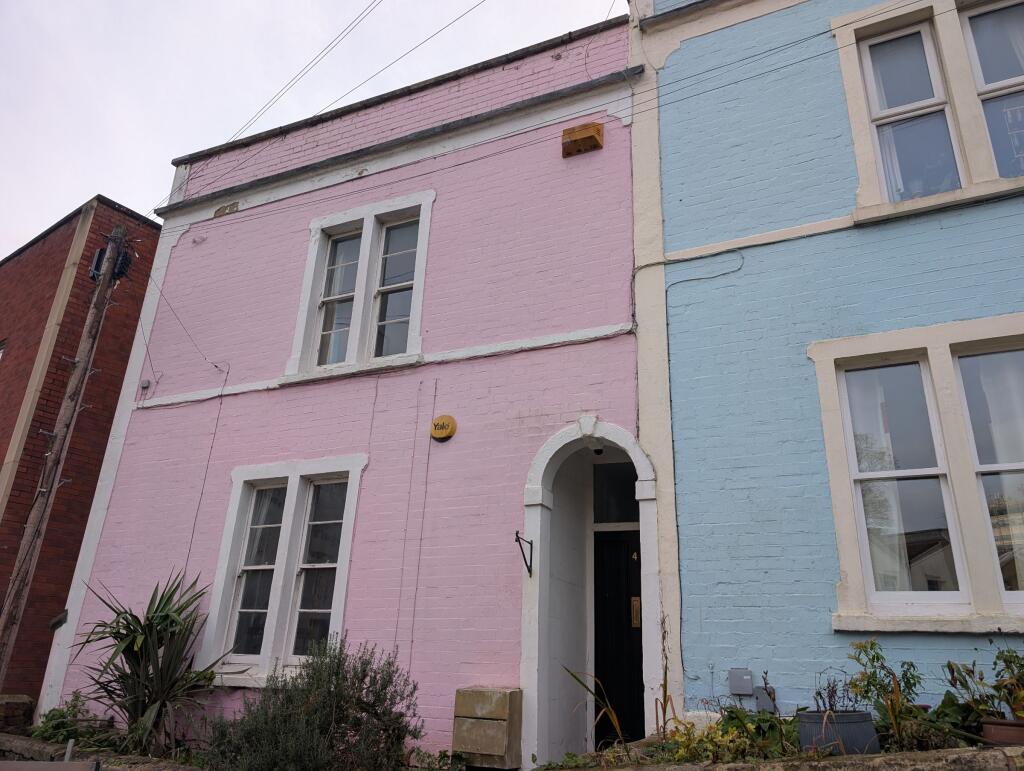 Main image of property: Gorse Lane, Bristol