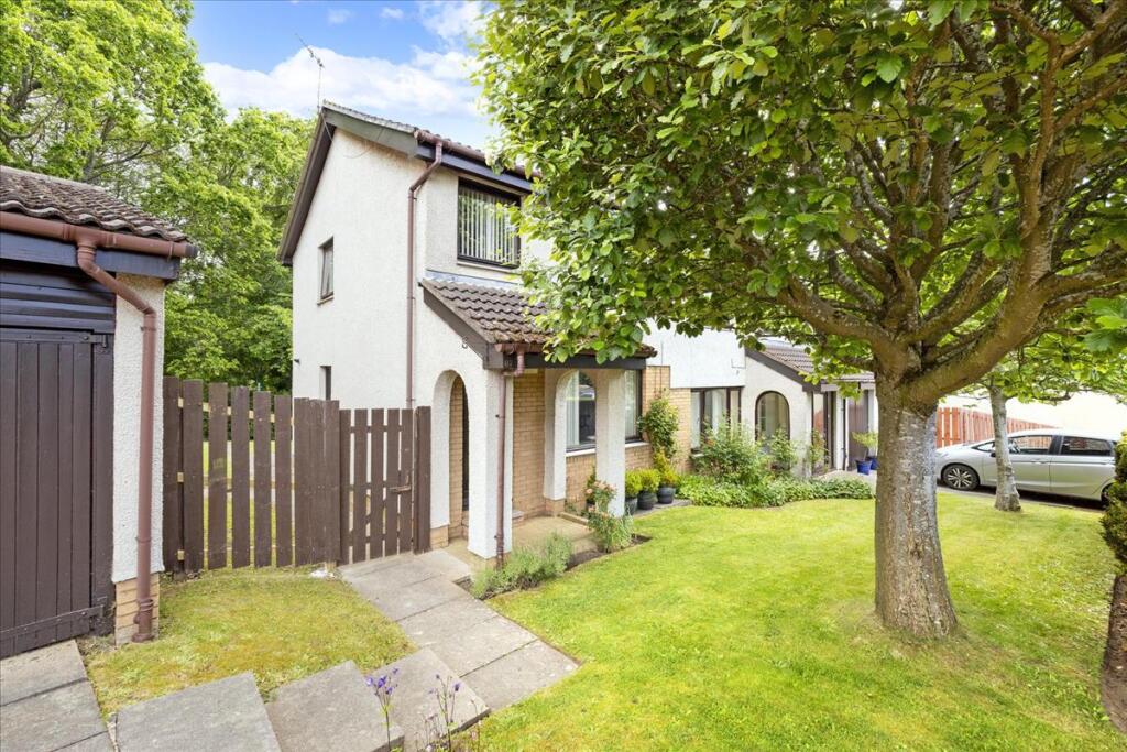 Main image of property: 87 Candlemakers Park, Edinburgh, EH17