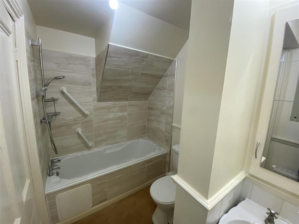 Additional image 5 of Skipton Road,Apartment 1