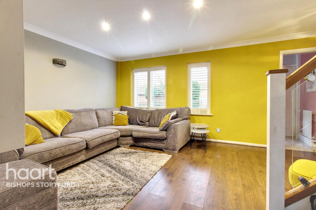 Glebe End, Bishop's Stortford photo 3