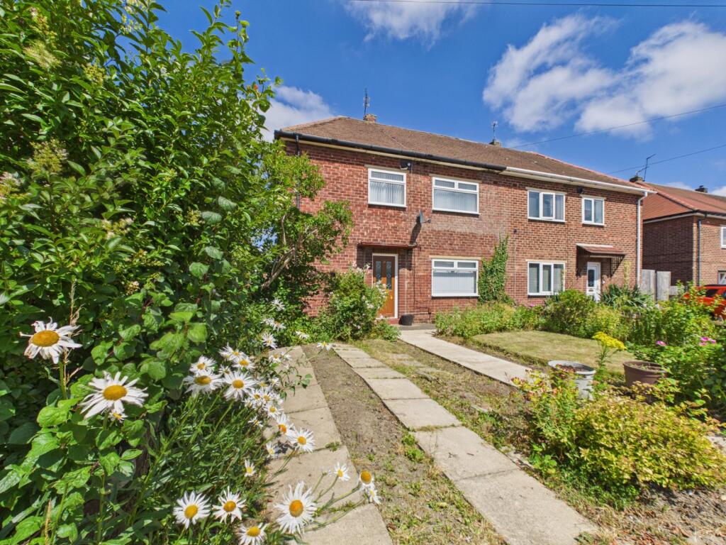 Main image of property: Queens Crescent, Hebburn, Tyne and Wear, NE31