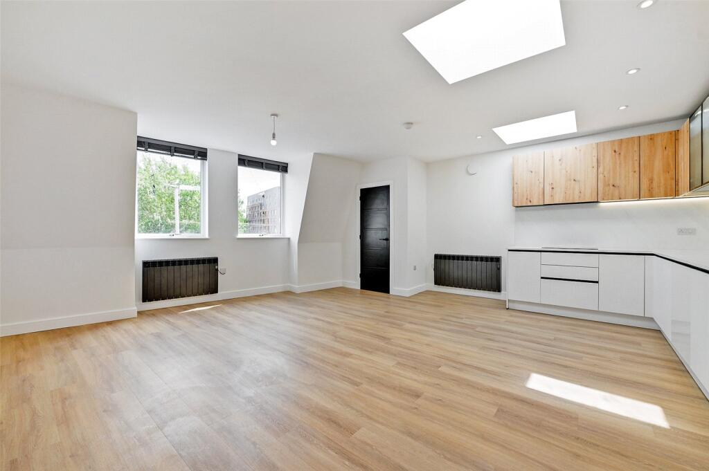 Main image of property: Lombard Street, Bedminster, Bristol, Somerset, BS3