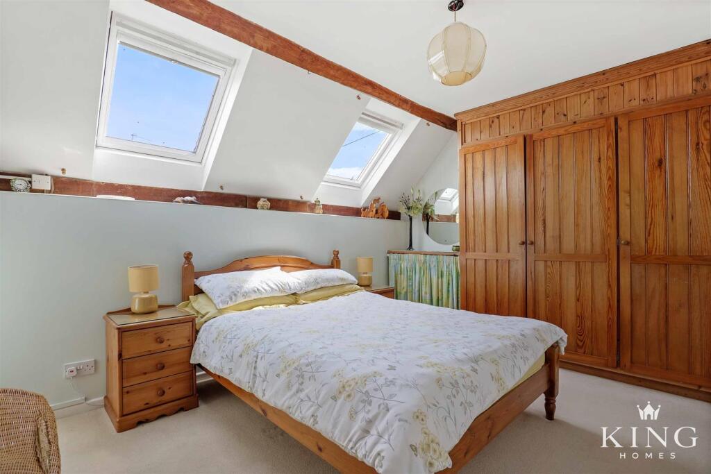 House in Stratford-on-Avon, Barton, Bidford on Avon - More
