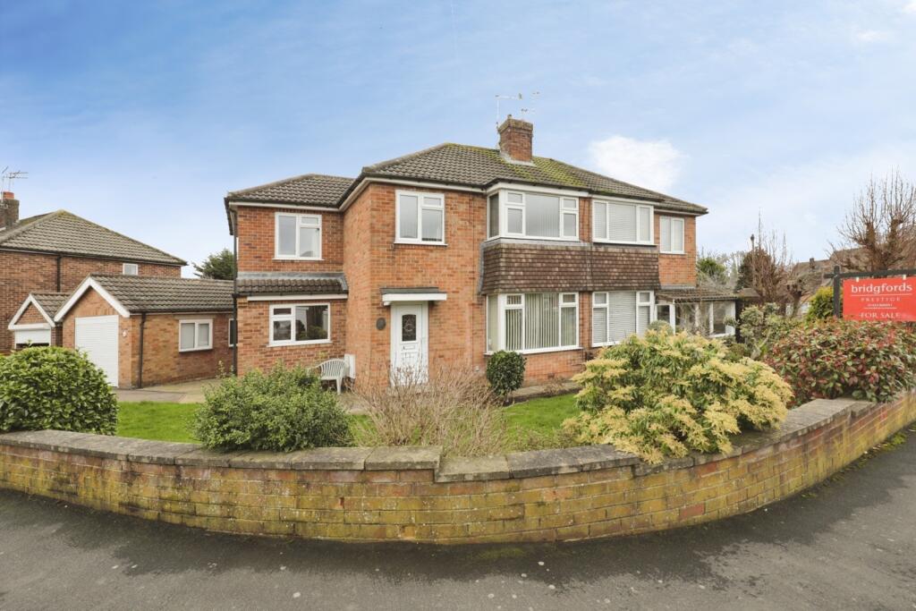 Main image of property: Castle Close, Killinghall, Harrogate, North Yorkshire, HG3