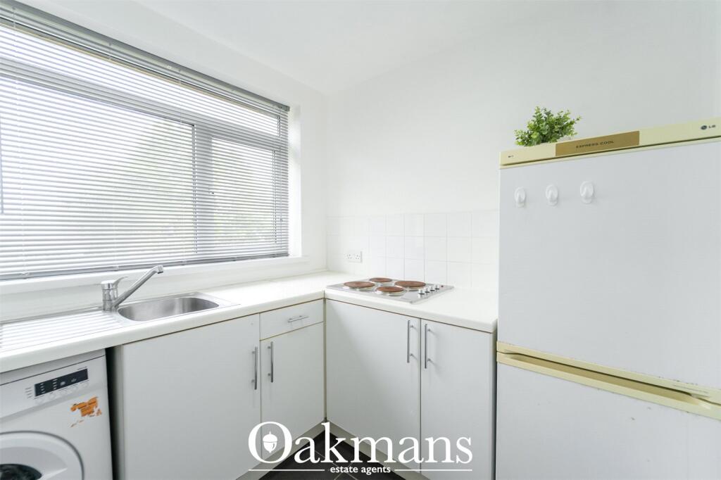 Savoy Close, Birmingham, B32 photo 5