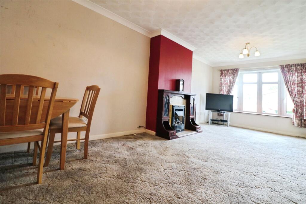 Buckingham Drive, Hethersett, Norwich, Norfolk, NR9 photo 3