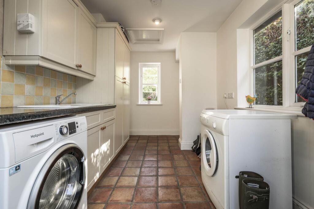 House in Wealden, Withyham - View 5