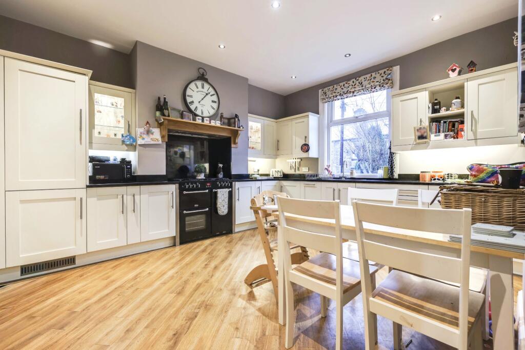 Salisbury Street, Calverley, Pudsey, Leeds, LS28 photo 4
