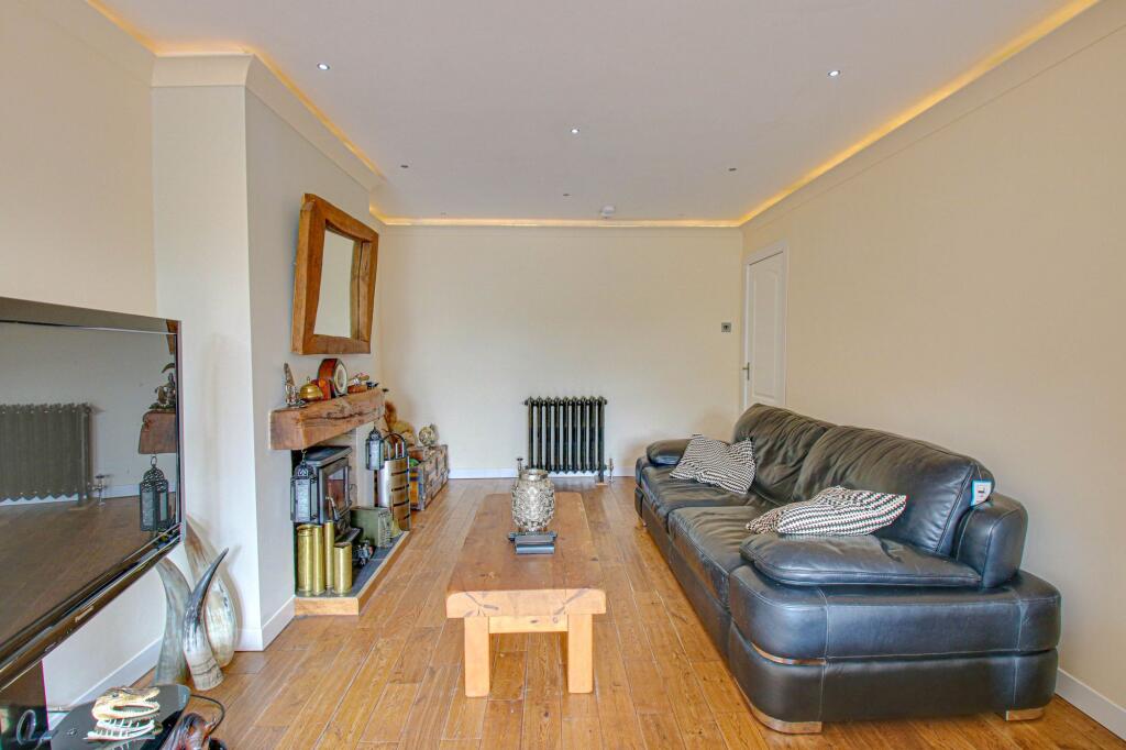 School Lane, Irlam, M44 photo 2