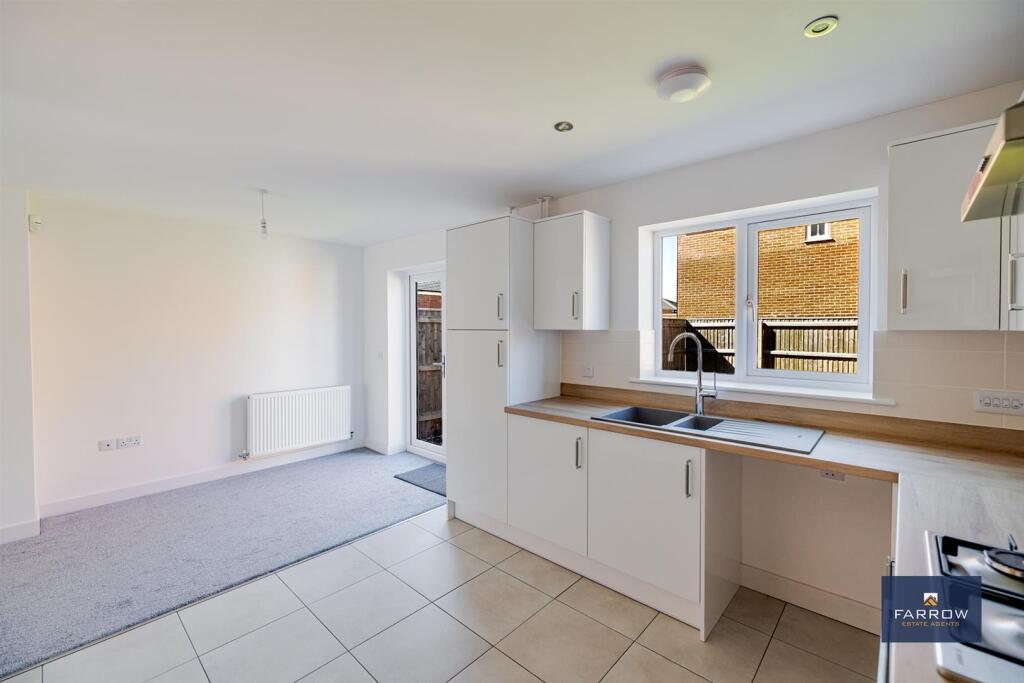 House in Doncaster - View 5