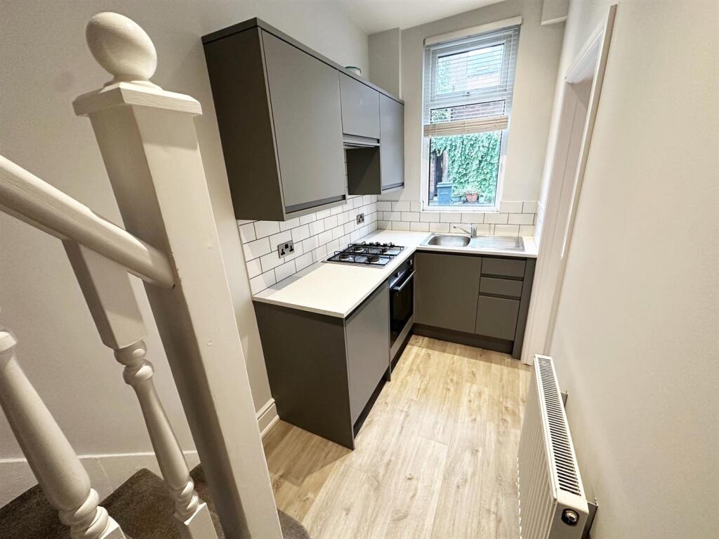 House in Leeds - View 5