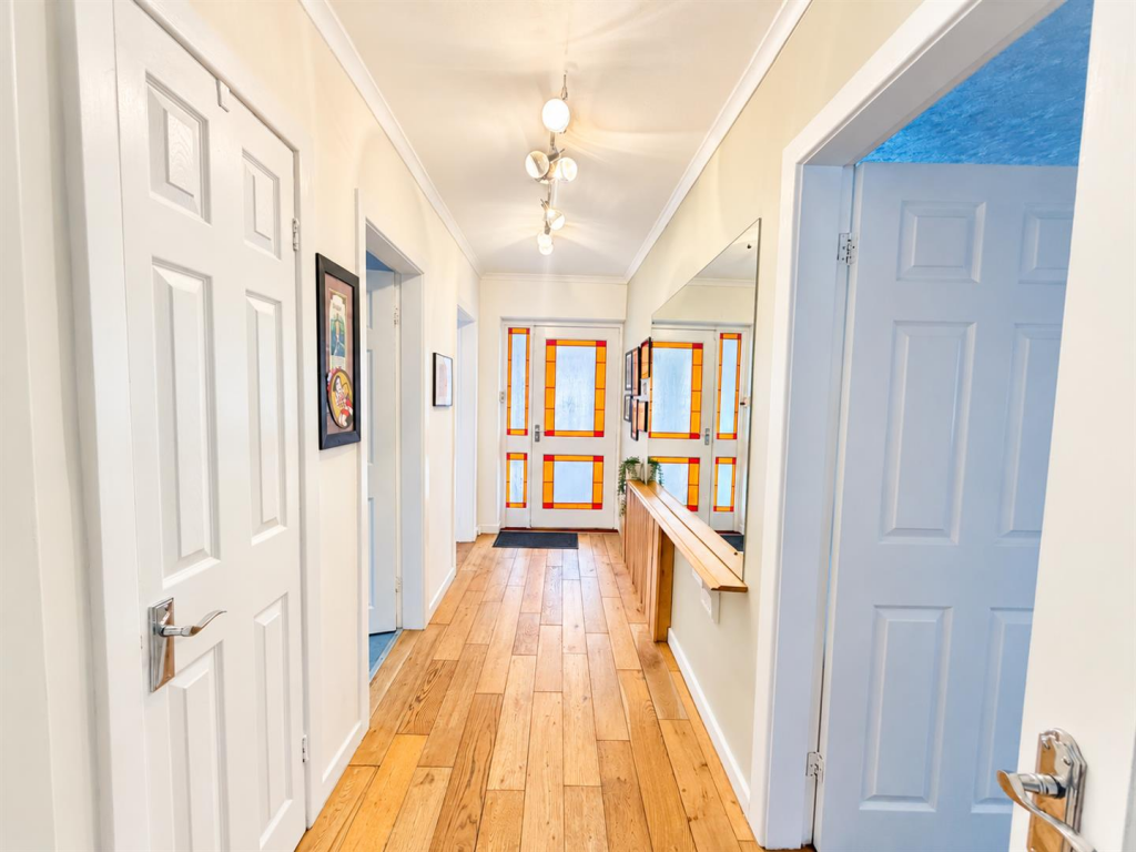 House in Oldham - View 5