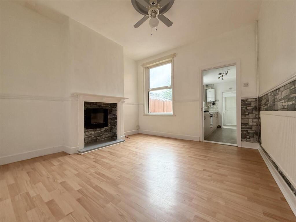 Fairfield Street, Wigston photo 4