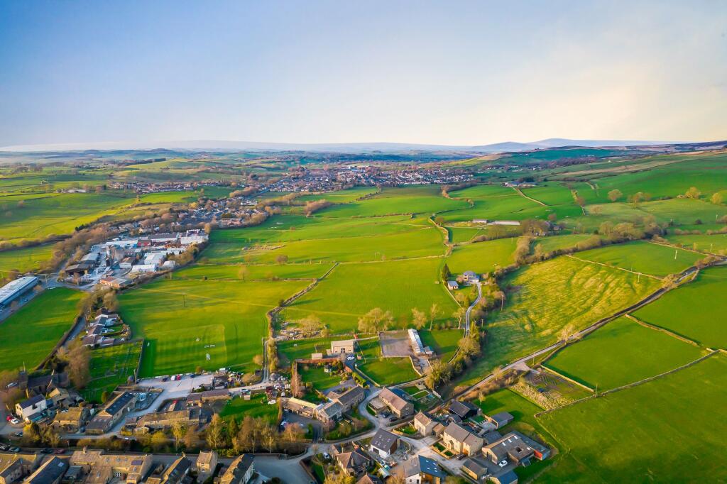 Additional image 15 of Dotcliffe Road, Kelbrook, BB18