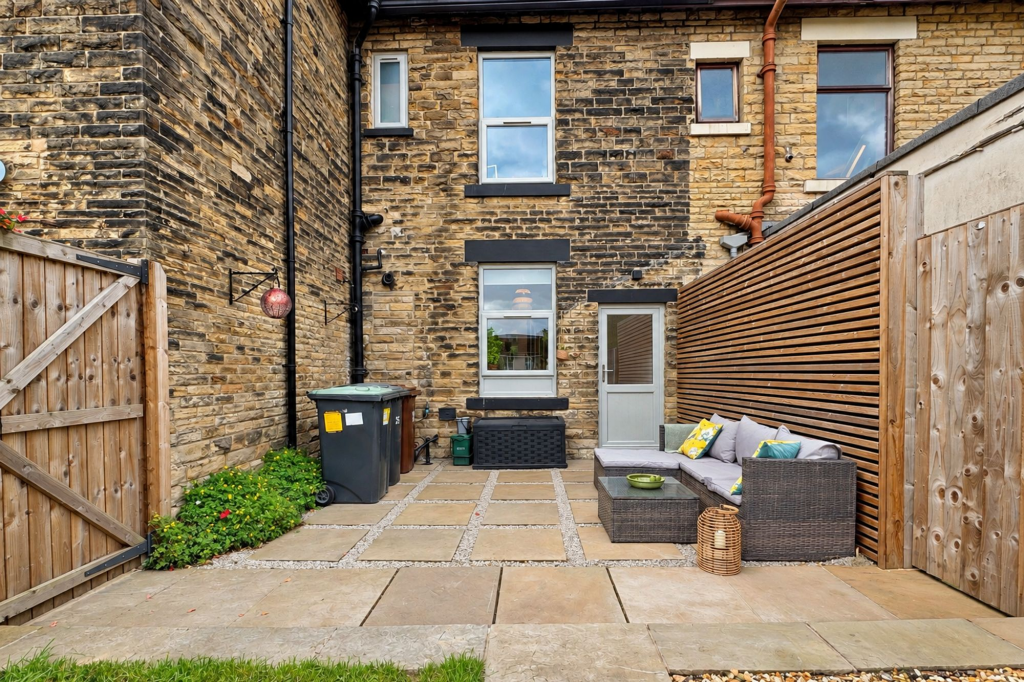House in Stockport - View 4