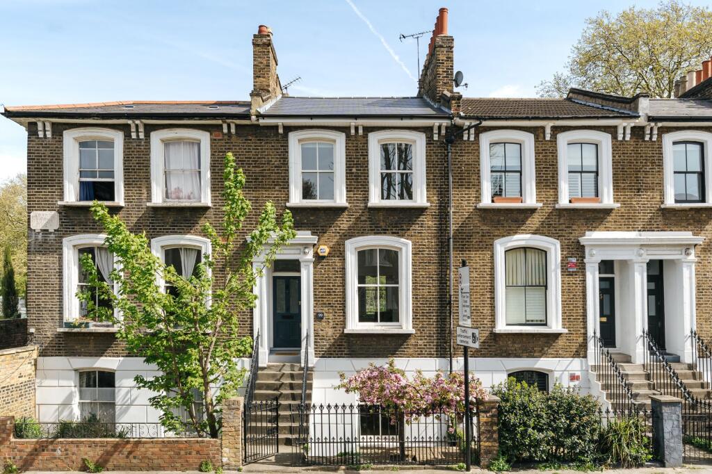 Main image of property: Lansdowne Drive, London Fields, E8