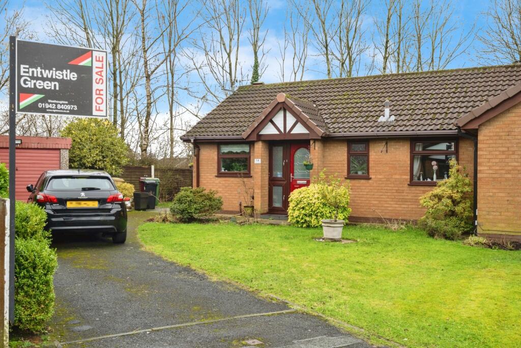 Main image of property: Charlock Avenue, Westhoughton, Bolton, Greater Manchester, BL5