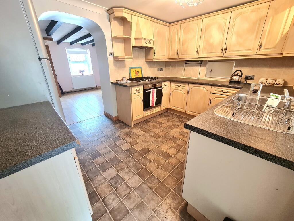 Glebe Road, Loughor, Swansea, City And County of Swansea. - View 5