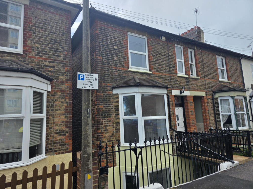 Main image of property: Victoria Road, Warley, Brentwood CM14
