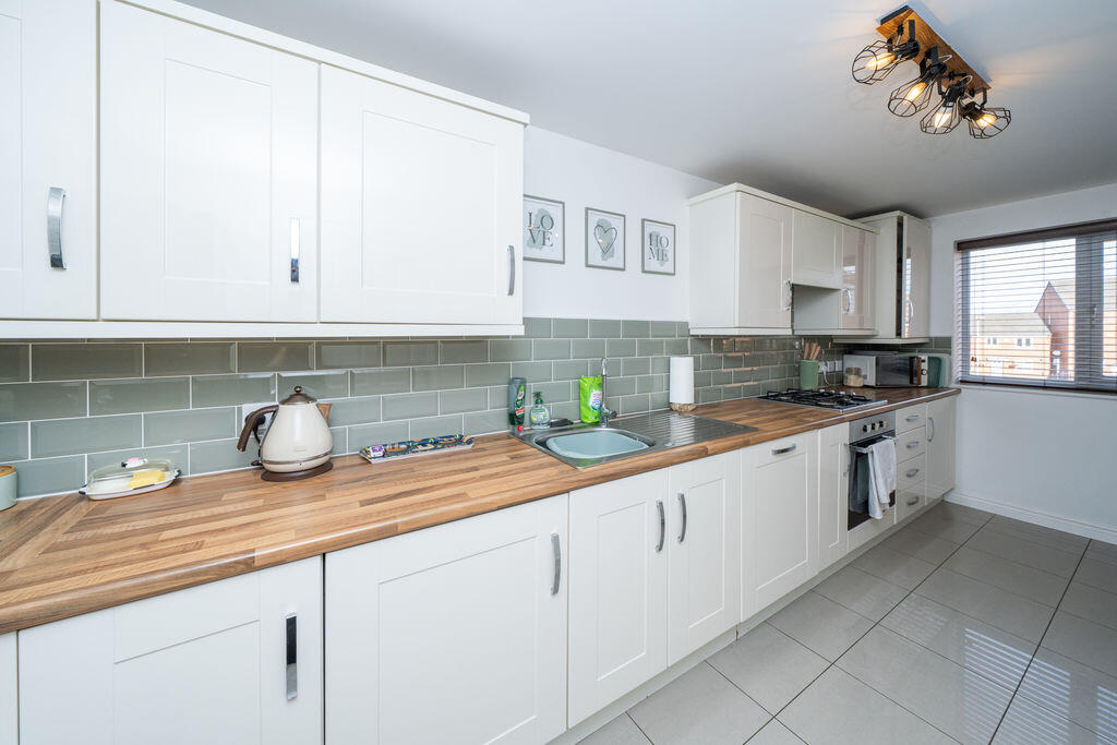House in Dudley, Tansey Green - View 3