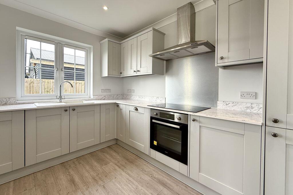 House in Tonbridge - More
