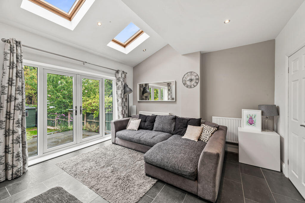 House in Warrington, Hillcliffe, Appleton - View 3