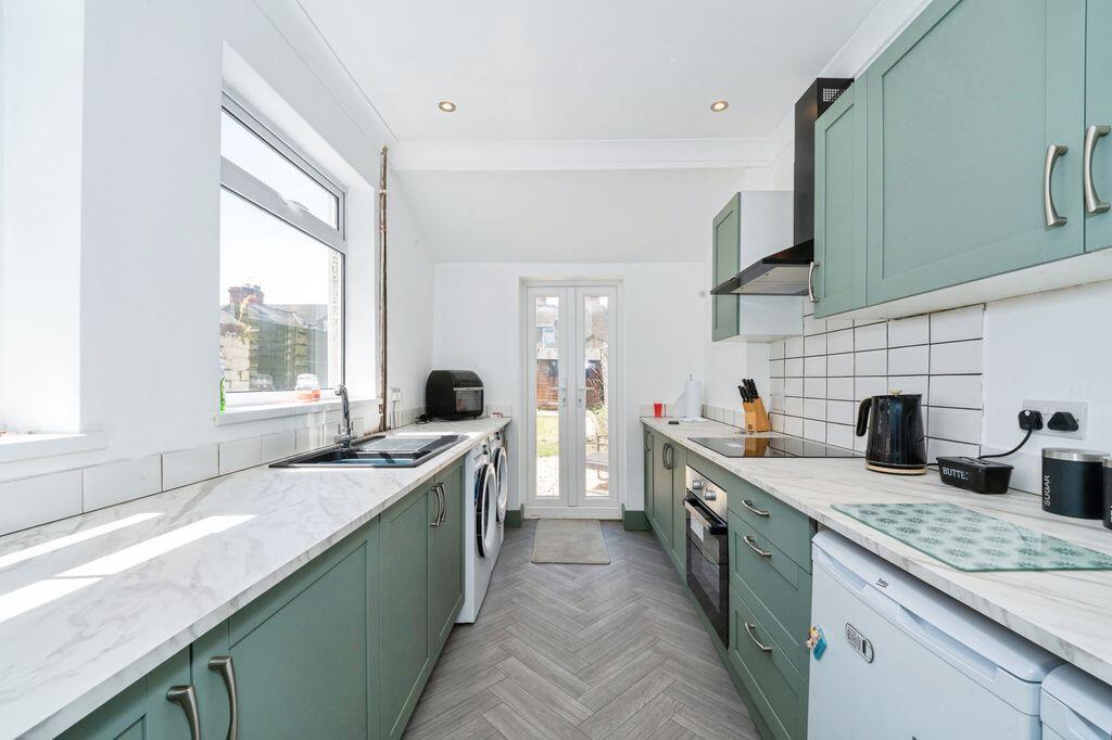 House in Cleethorpes, New Clee - View 4