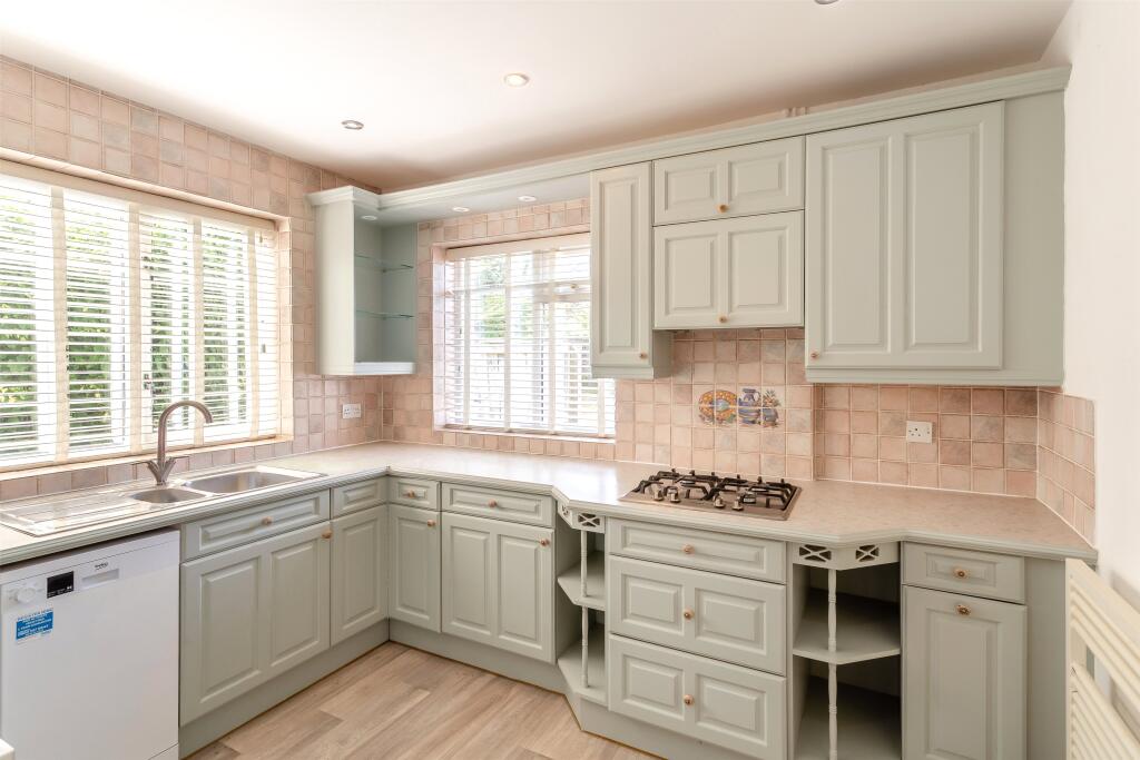 House in Harrogate, Rossett Green - View 3