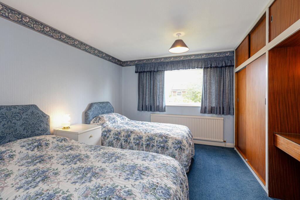 House in Kirklees, Mirfield - View 5