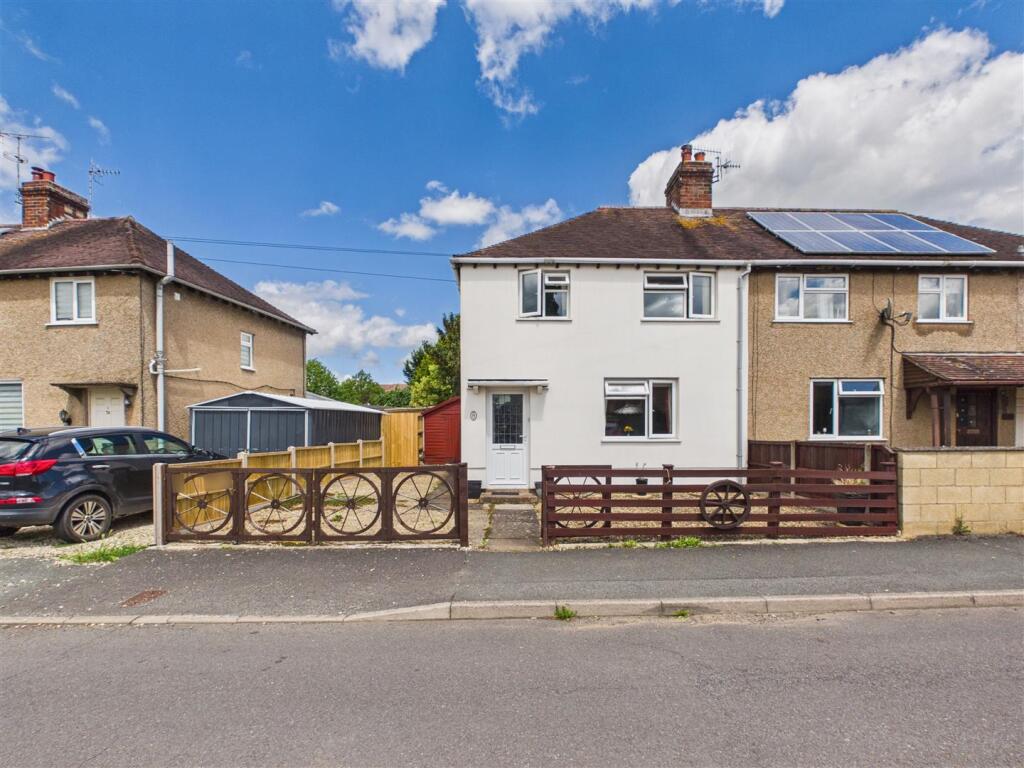 Main image of property: Synehurst Crescent, Badsey, Evesham