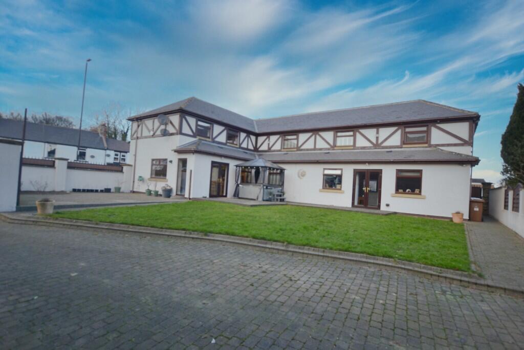 Main image of property: Turnpike House, Penshaw Lane, Old Penshaw Village, Houghton Le Spring, County Durham, DH4