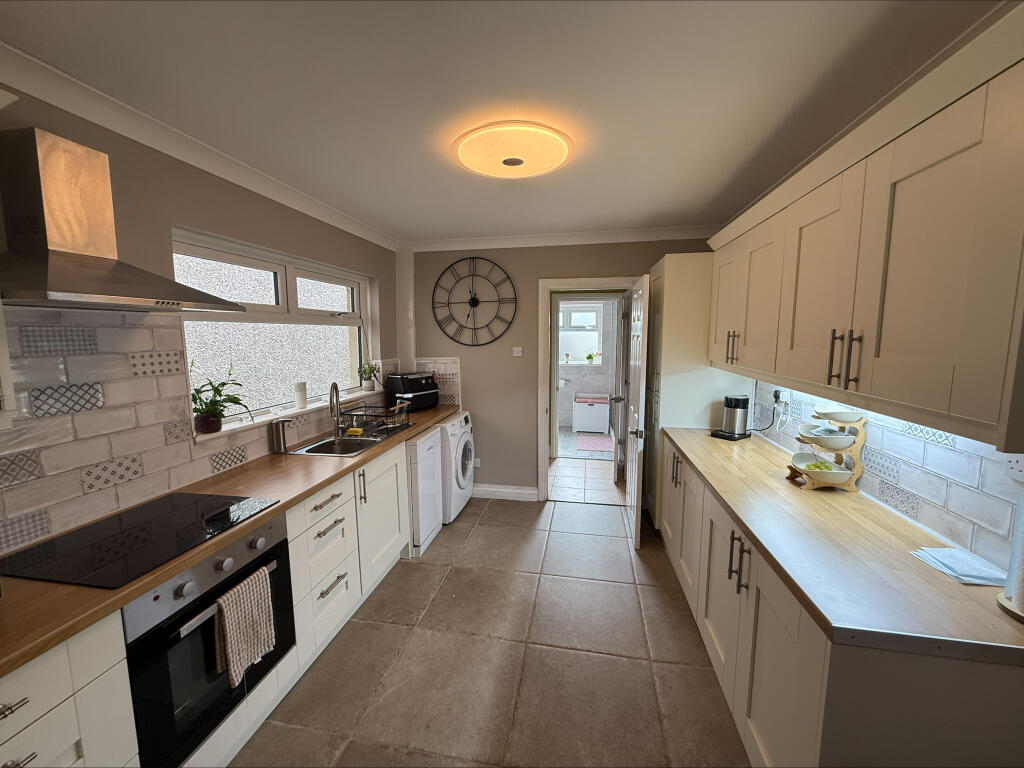 Main image of property: Glanmor road, Llanelli, Carmarthenshire