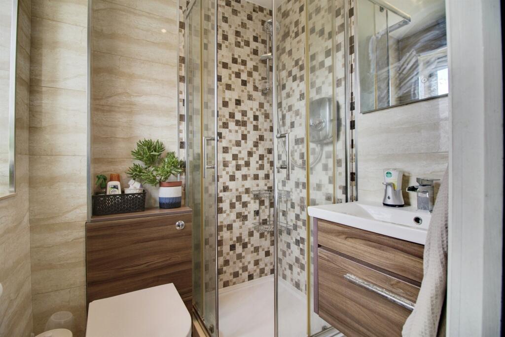 Additional image 12 of Dragon Road, Hatfield