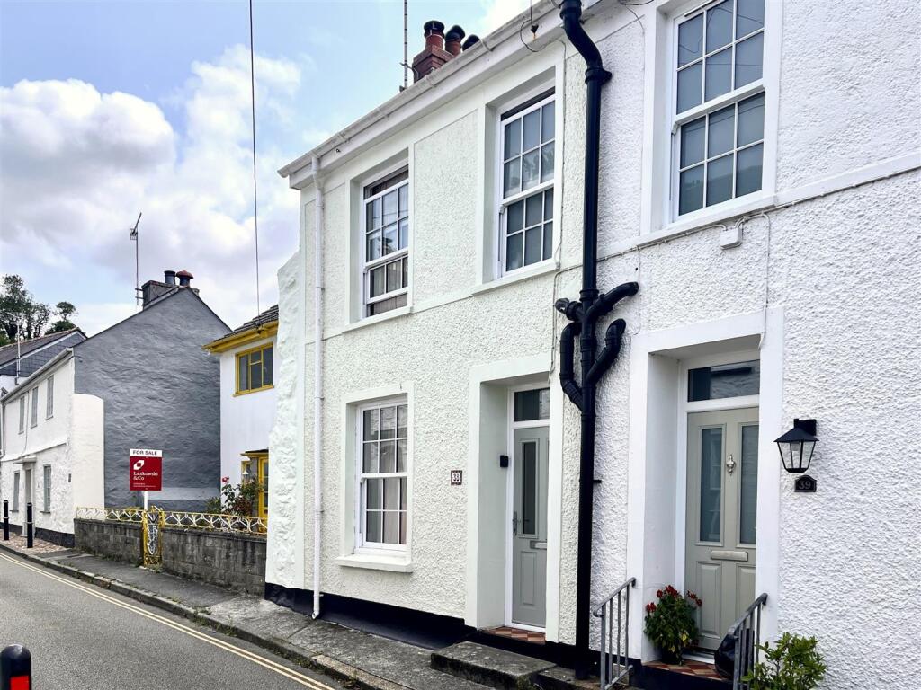 Main image of property: Flushing