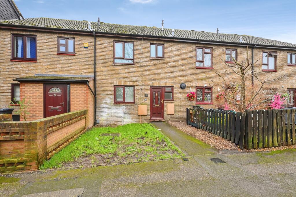 Main image of property: Clydesdale Walk, Broxbourne