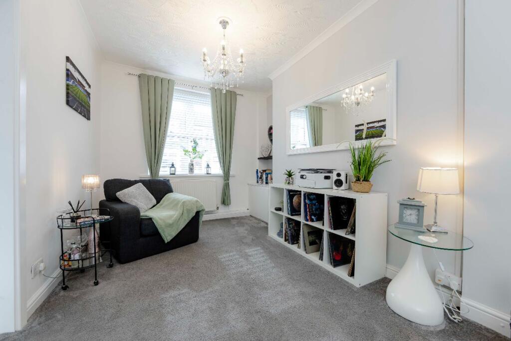 Caerphilly Road, Nelson photo 4