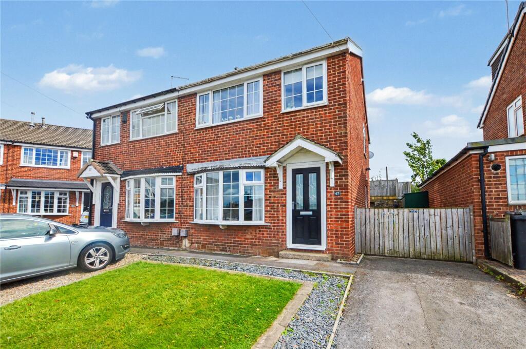 Main image of property: The Oval, Rothwell, Leeds, West Yorkshire